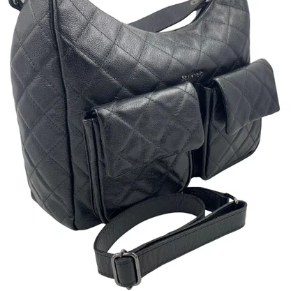 Bolsa Hobo Grande Scamboo Couro Preta 2025