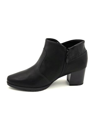 Bota Ankle Boot Piccadilly Preta Cano Curto 331036