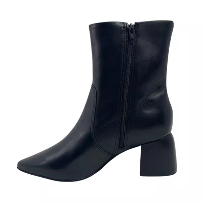 Bota Cano Curto Feminina Bottero em Couro Preta 362102