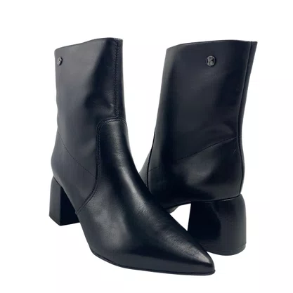 Bota Cano Curto Feminina Bottero em Couro Preta 362102