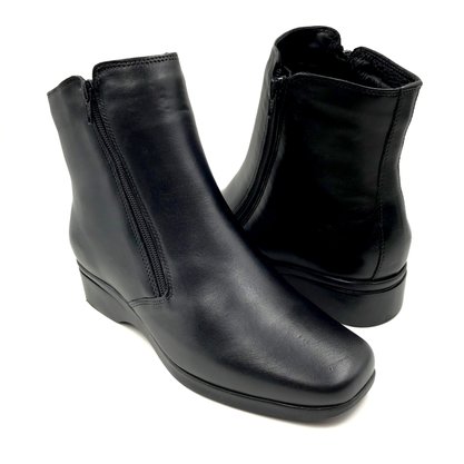 Bota Comfort Plus Couro Cano Baixo Preta 20229
