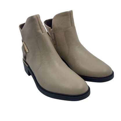 Bota Comfortflex Casual Couro Cano Baixo Bege 2569301