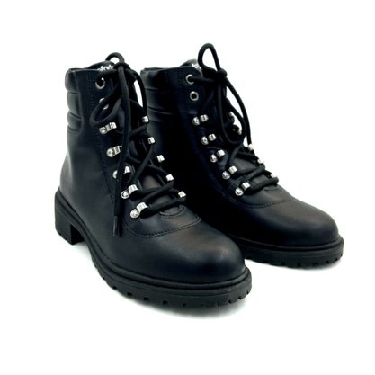 Bota Coturno Comfortflex Preto Salto Baixo 2247303