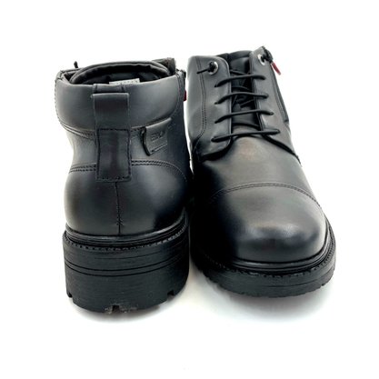 Bota Coturno Ferracini Com Zíper Couro Preta 8915