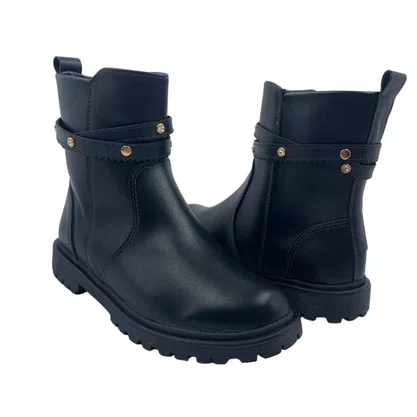Bota Mini Sua Cia Preta 52211 Cano Curto Tratorada