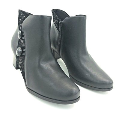 Bota Piccadilly Cano Curto Salto Grosso Preta 654004