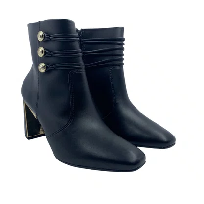 Bota Ramarim Cano Curto Salto Médio Preta 2560103