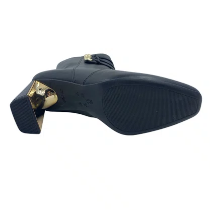 Bota Ramarim Cano Curto Salto Médio Preta 2560103