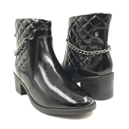 Bota Ramarim Verniz Cano Curto com Corrente Preta 2359103