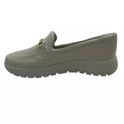 Mocassim Piccadilly Conforto Off White Pés Largos 950052