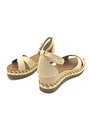 Sandália Flatform Renata Mello Amêndoa 63055