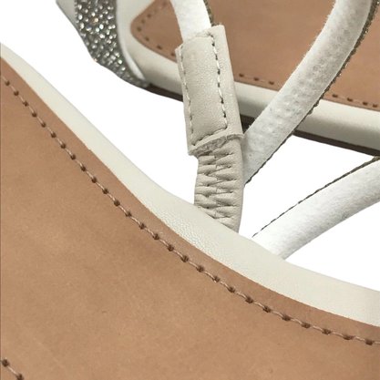 Sandália La Femme Rasteira Off White com Cristais 131216