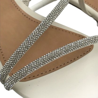 Sandália La Femme Rasteira Off White com Cristais 131216