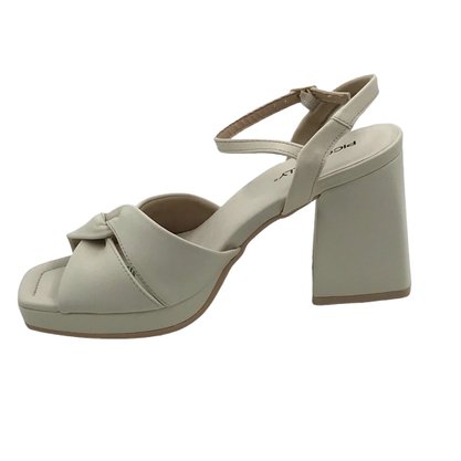 Sandália Piccadilly Salto Alto Bloco Off White 771002