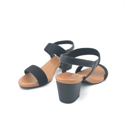 Sandália Usaflex Preta com Tiras Elásticas Salto Grosso