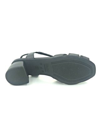 Sandália Usaflex Tiras Couro Preta Conforto 6508