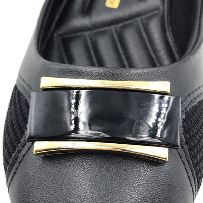 Sapatilha Comfortflex Joanete Bico Redondo Preta 2362302