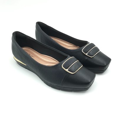 Sapatilha Piccadilly Maxi Bico Quadrado Preta 147304