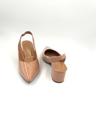 Sapato Scarpin Vizzano Verniz Nude Salto Grosso Bico Fino