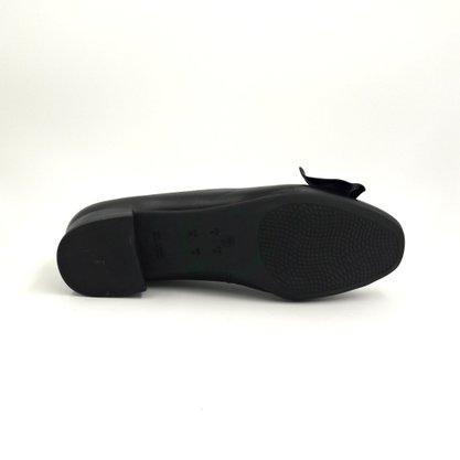 Sapato Comfortflex Couro Preto Salto Baixo 1987304