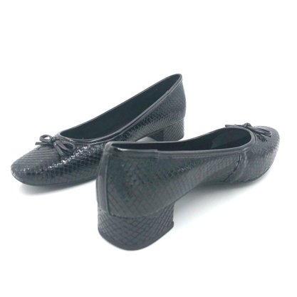 Sapato Dakota Salto Baixo Verniz Croco Preto Laço G2253