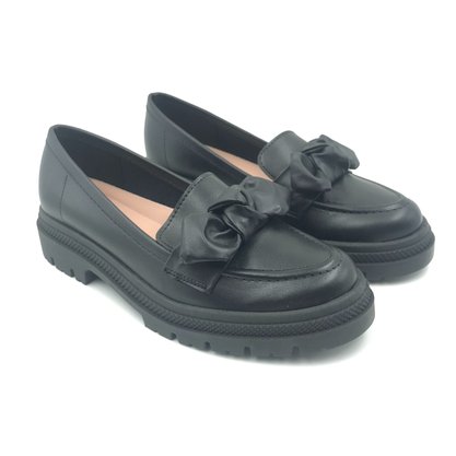 Sapato Moleca Mocassim Tratorado com Laço Preto 5775108