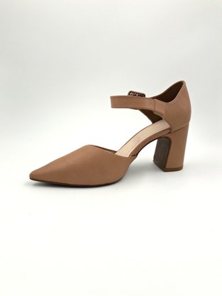 Sapato Scarpin Bebecê Antique Bico Fino Salto Grosso