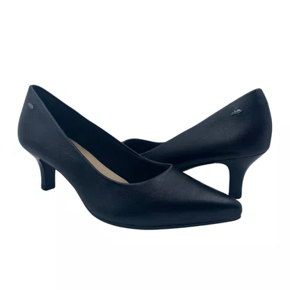 Sapato Scarpin Dakota Couro Salto Baixo Preto 9381