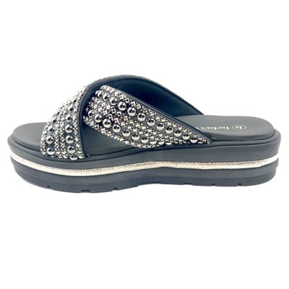 Tamanco Bebecê Flat Form com Enfeite Preto 2230406