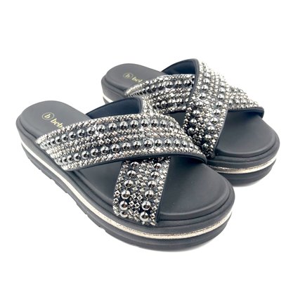 Tamanco Bebecê Flat Form com Enfeite Preto 2230406