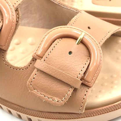 Tamanco Comfortflex Caqui com Duas Fivelas 2345404