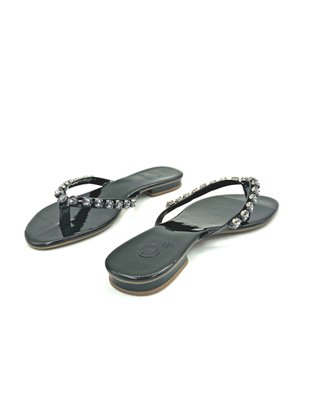 Tamanco Rasteira Jamar Preta Com Pedras 11591
