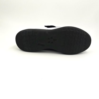 Tênis Comfortflex Preto de Tecido Boneca 1965302