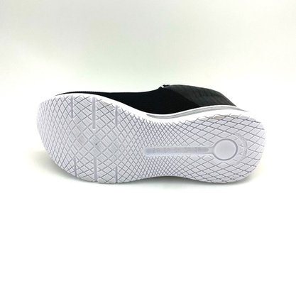 Tênis Comfortflex Tecido Preto Com Amortecedor 2248304