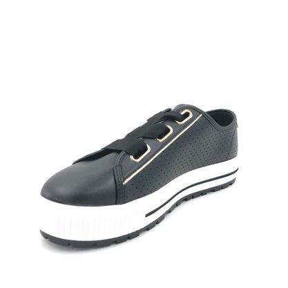 Tênis Moleca Flatform Preto Com Micro Furos 5699.101