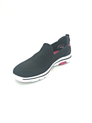 Tênis Sapatilha Skechers Preto Go Walk 5 Prized