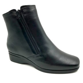 Bota Comfort Plus Couro Cano Baixo Preta 20229