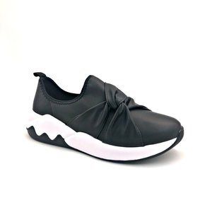 Tênis Feminino Beira Rio Slip On Preto com Nó 4242.102